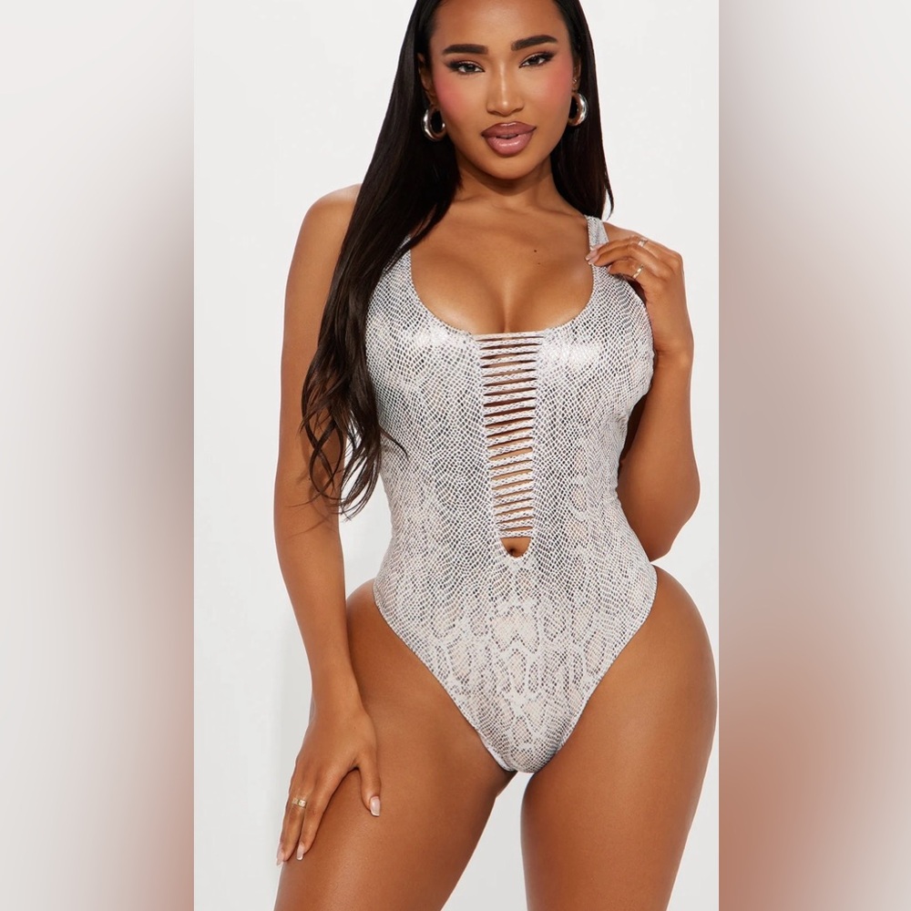 Womens Snake Print Oneβ Piece Swimsuit
